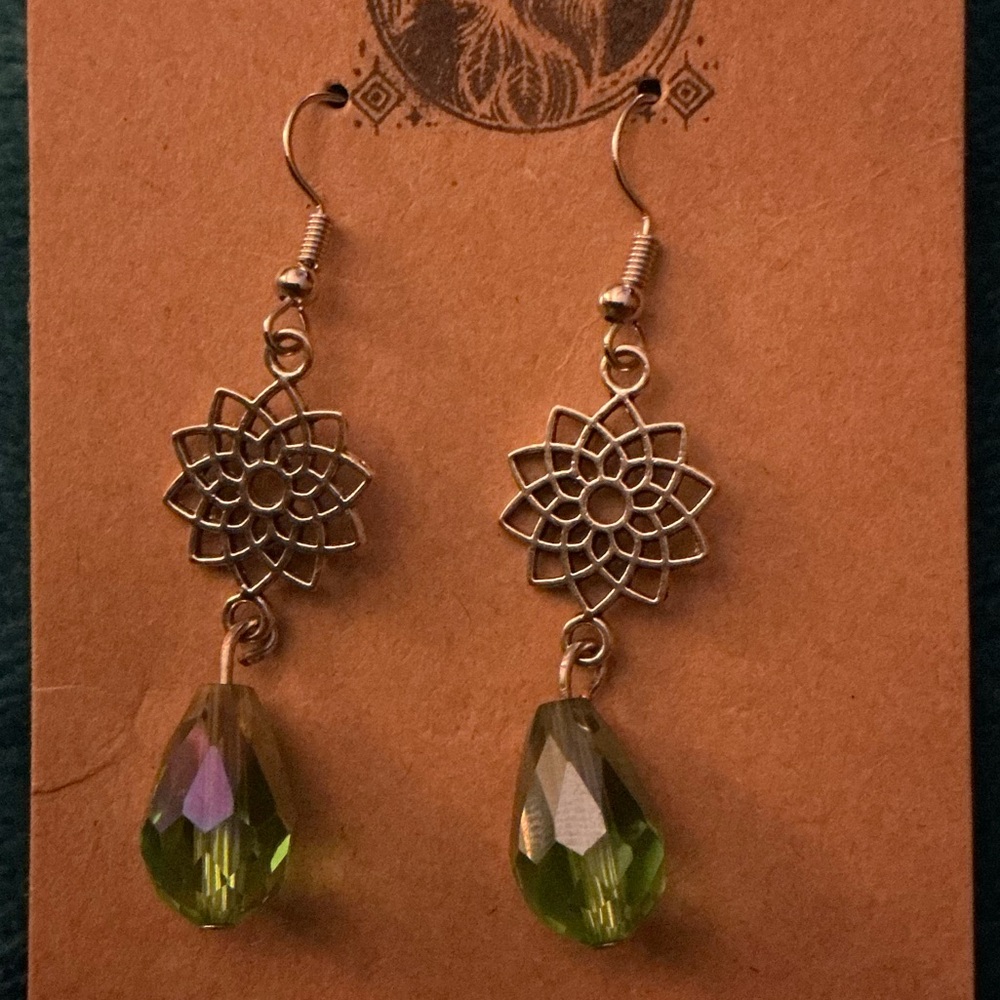 Hypoallergenic Green Teardrop Flower Dangle Earrings